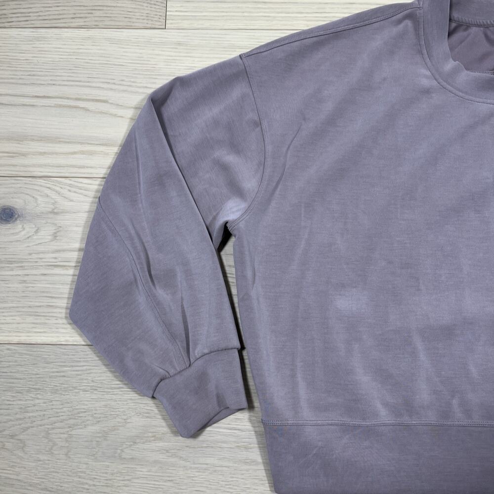 Womens Lululemon Peloton Softstreme Perfectly Oversize Crop Sweatshirt - Picture 4 of 16